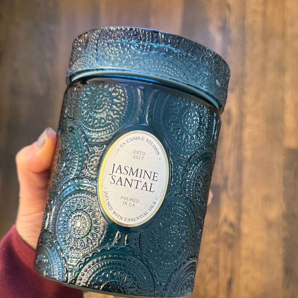 Vegan Trendy Jasmine Santal Blue Candle Amazing gift